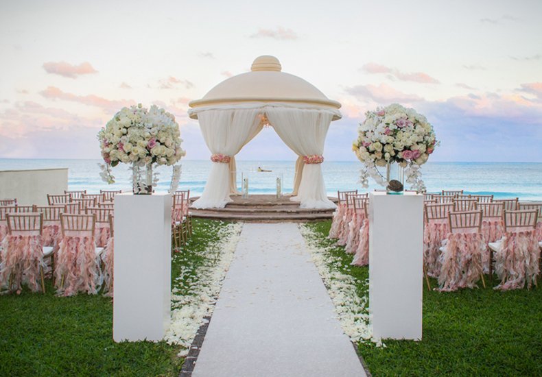 Stylish Caribbean & Mexico Wedding Packages
