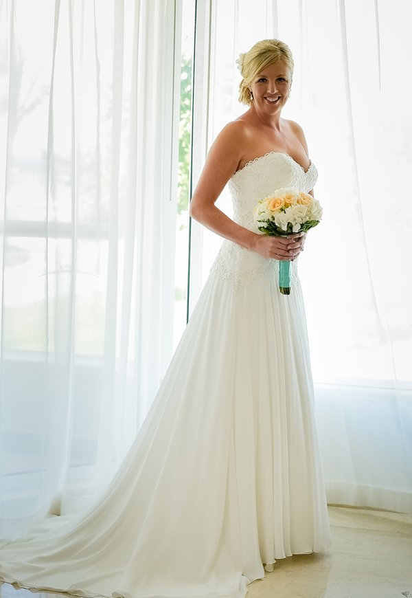 Moon Palace Greek Orthodox Wedding _Tiffany blue Cancun wedding theme