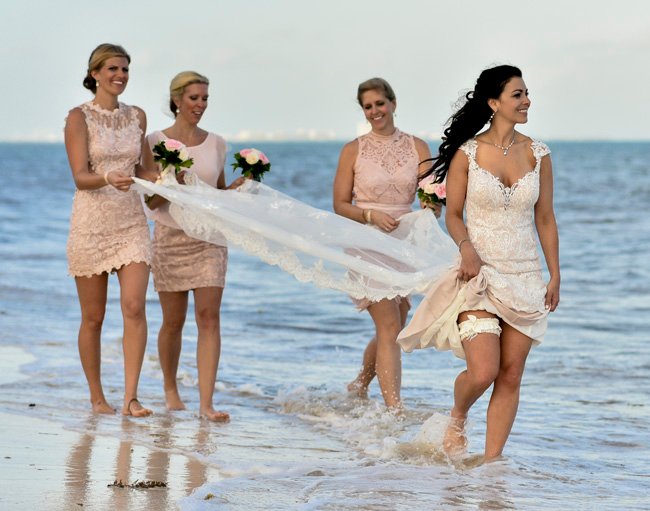 2017 Stlylish Moon Palace Wedding Beach Bridal Photos 7_ By Weddings Romantique