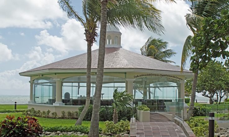 Cancun Palace Resorts Weddings_Moon Palace Catholic Gazebo_Weddings Romantique