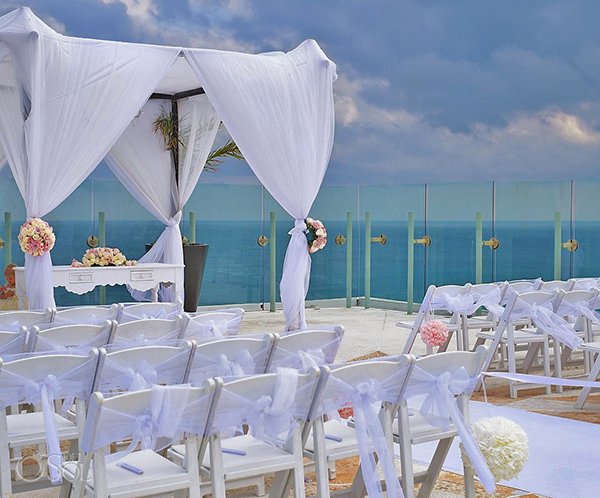Luxury Cancun Sky Terrace Wedding Ceremony