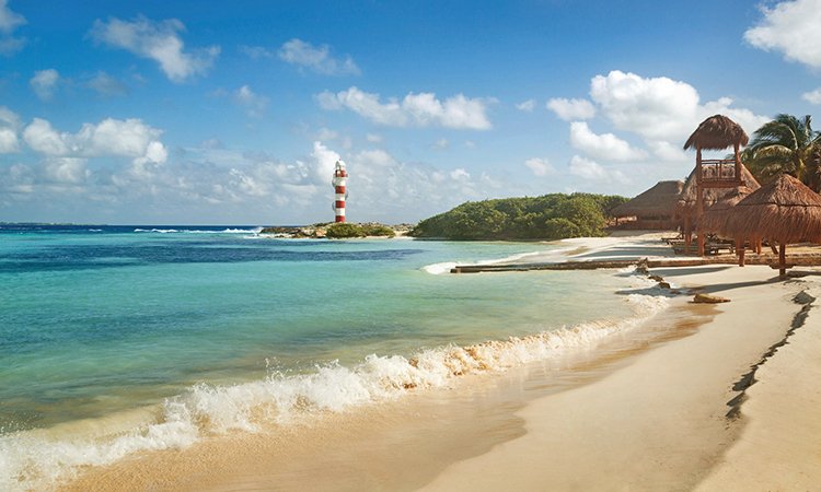 Hyatt Ziva Cancun Weddings_Lighthouse-Beach