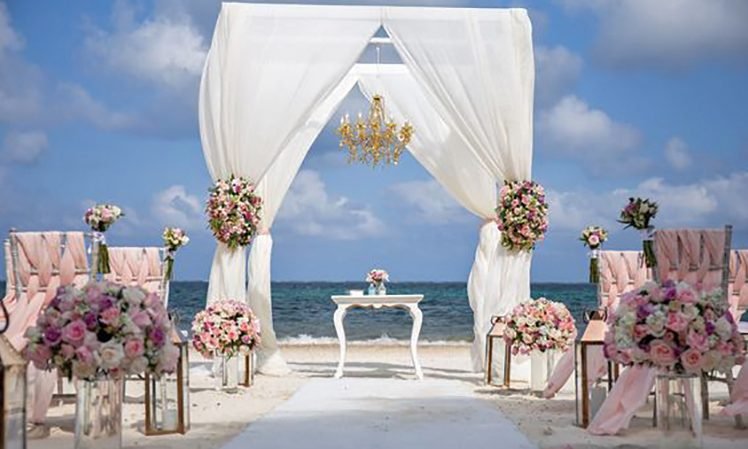 Dreams Riviera Cancun Weddings_Luxury Beach Ceremony Venue location setup