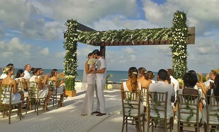 Secrets Playa Mujeres Weddings_Ocean Front Ceremony Terrace with guests